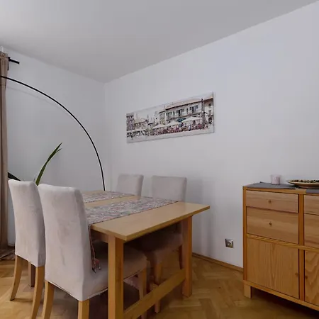 Park Szczytnicki 2-bedroom Apartment