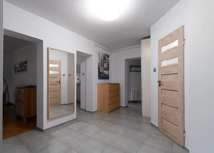 Apartment Park Szczytnicki 2-bedroom By Bookinghost *