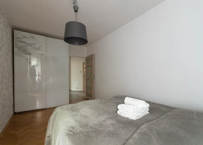 Park Szczytnicki 2-bedroom By Bookinghost Breslau